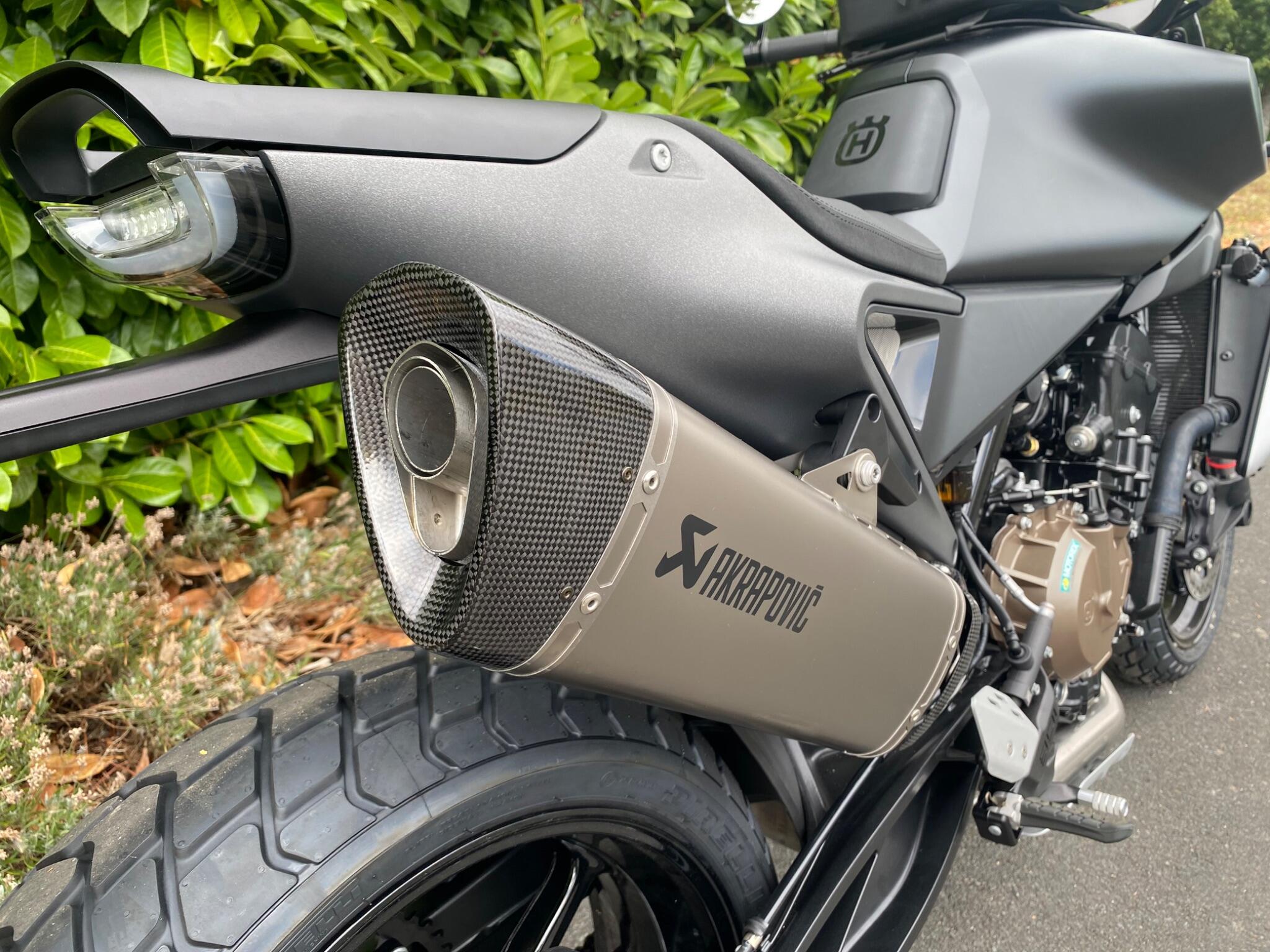 Husqvarna Svartpilen 801
